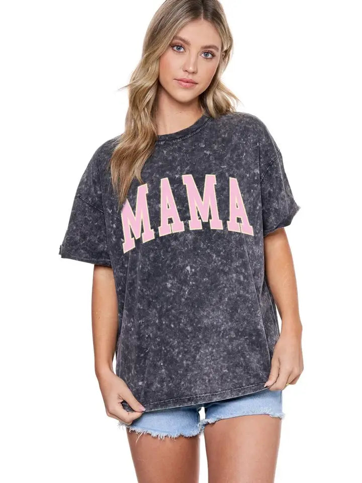 MAMA TYPOGRAPHY GRAPHIC MINERAL WASHED TEE