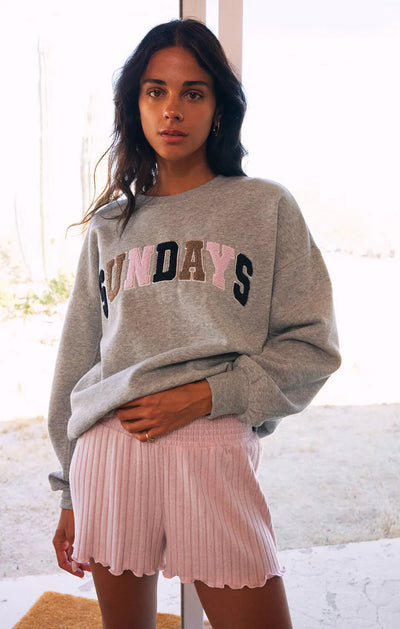 OVERSIZED SUNDAY SWEATSHIRT