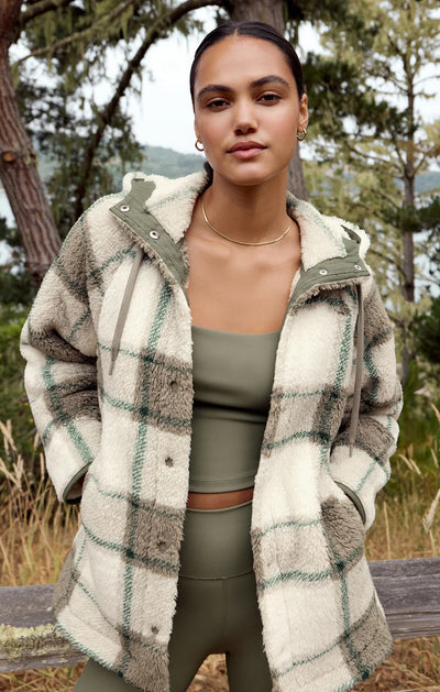 CROSS COUNTRY PLAID SHERPA JACKET