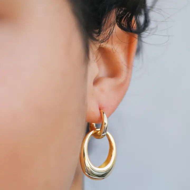 DOUBLE GOLD HOOP