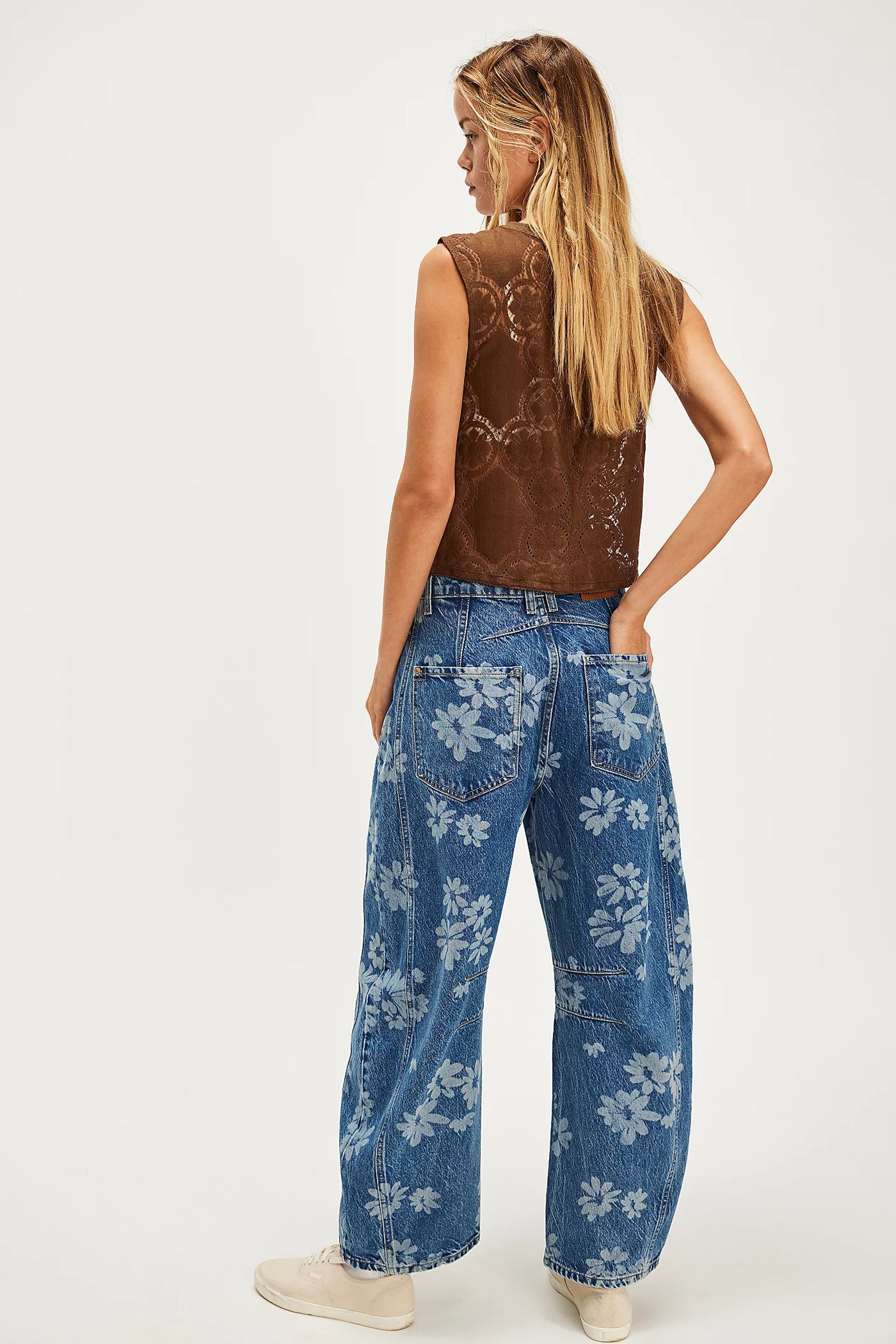 FREE PEOPLE GOOD LUCK DAISY BARREL JEANS