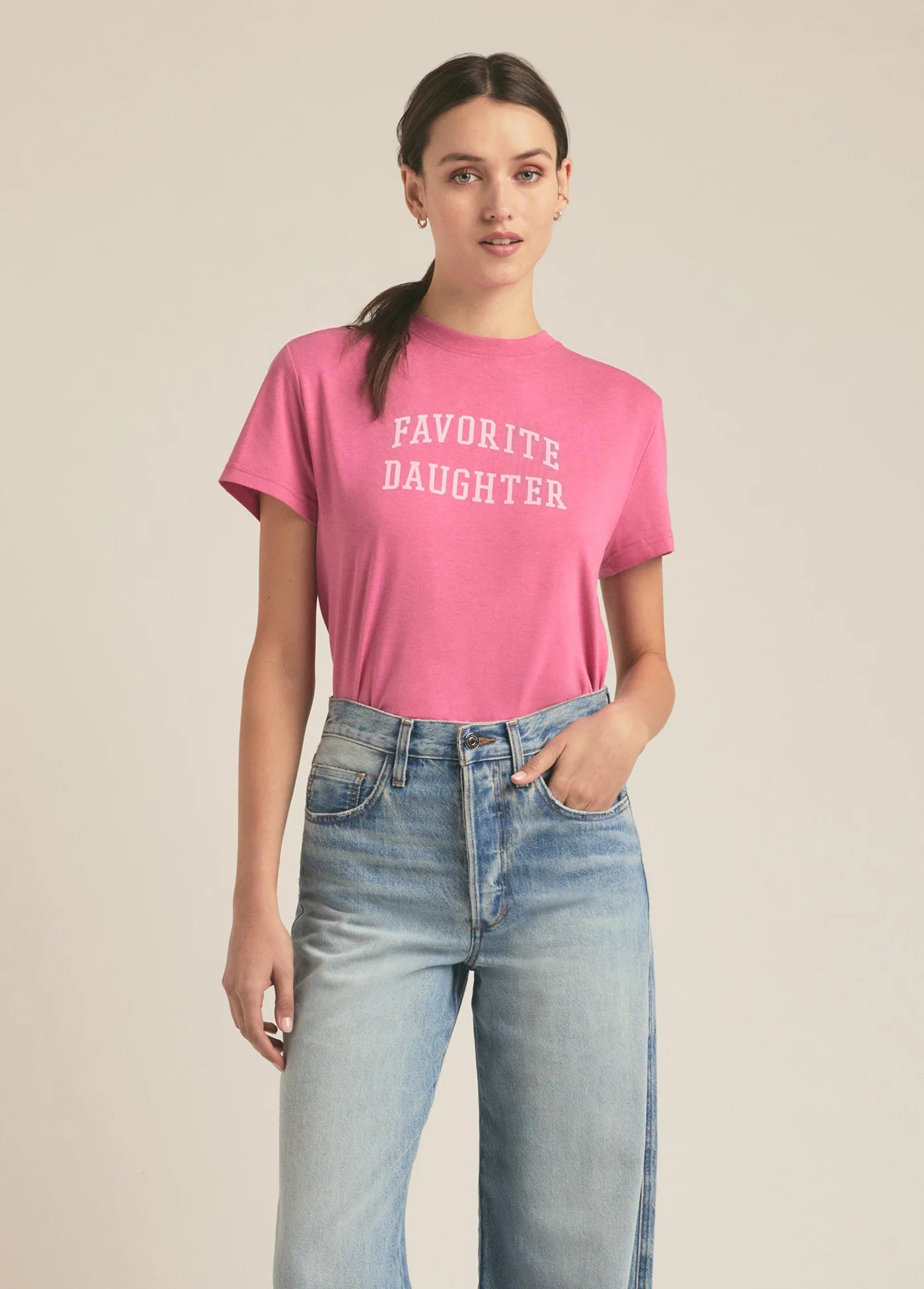 FAVORITE DAUGHTER CROPPED TEE