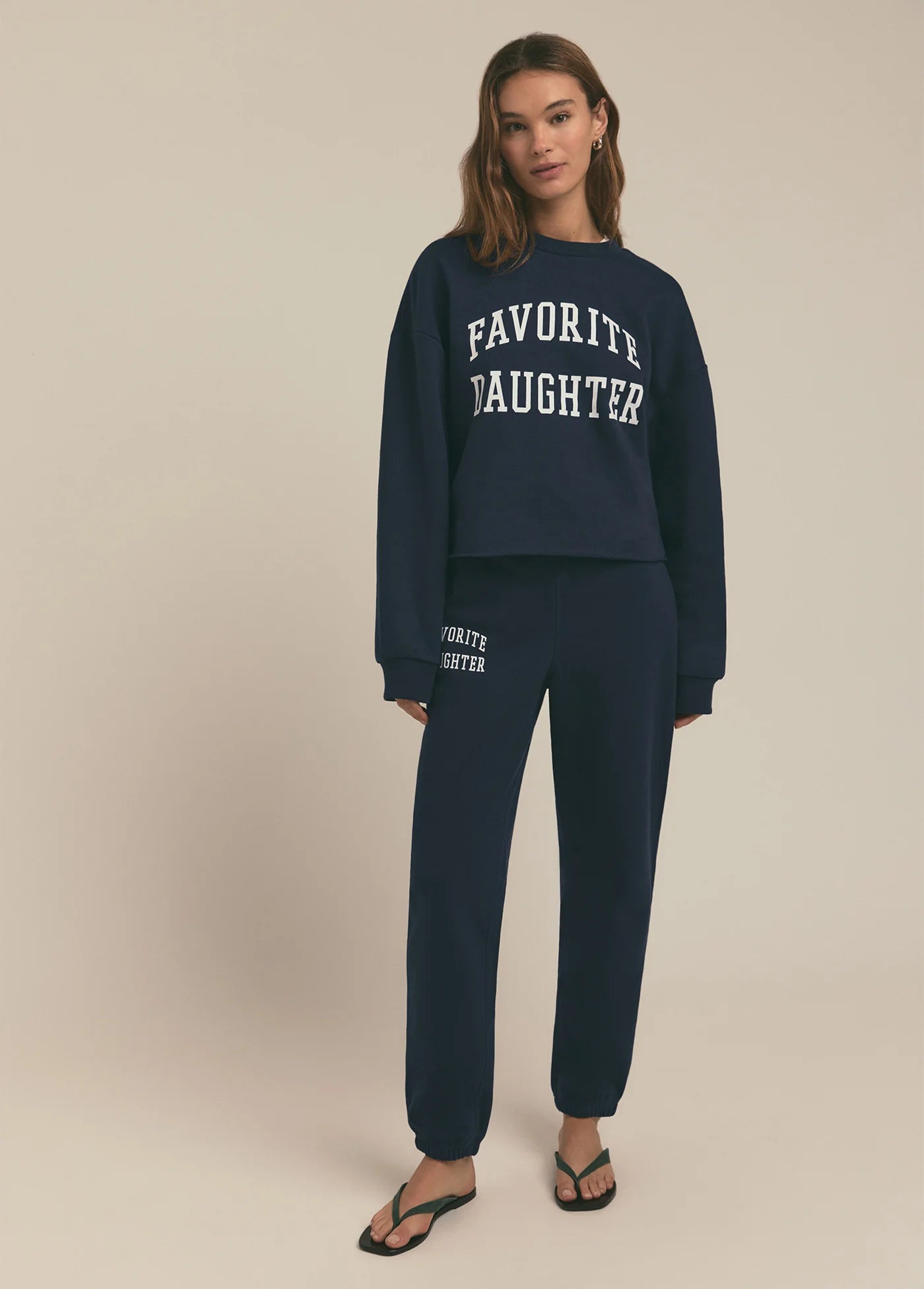 FAVORITE DAUGHTER THE CROPPED COLLEGIATE SWEATSHIRT